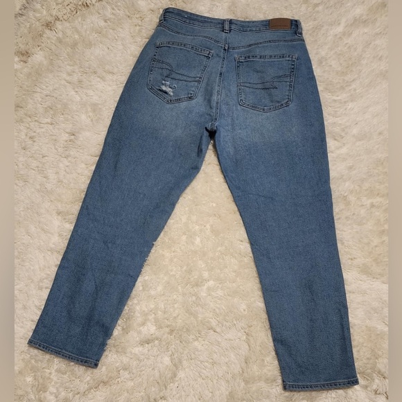 AMERICAN EAGLE OUTFITTERS HI-RISE DISTRESSED TAPERED LEG MOM JEAN SZ.6 X25 EUC - Picture 8 of 9